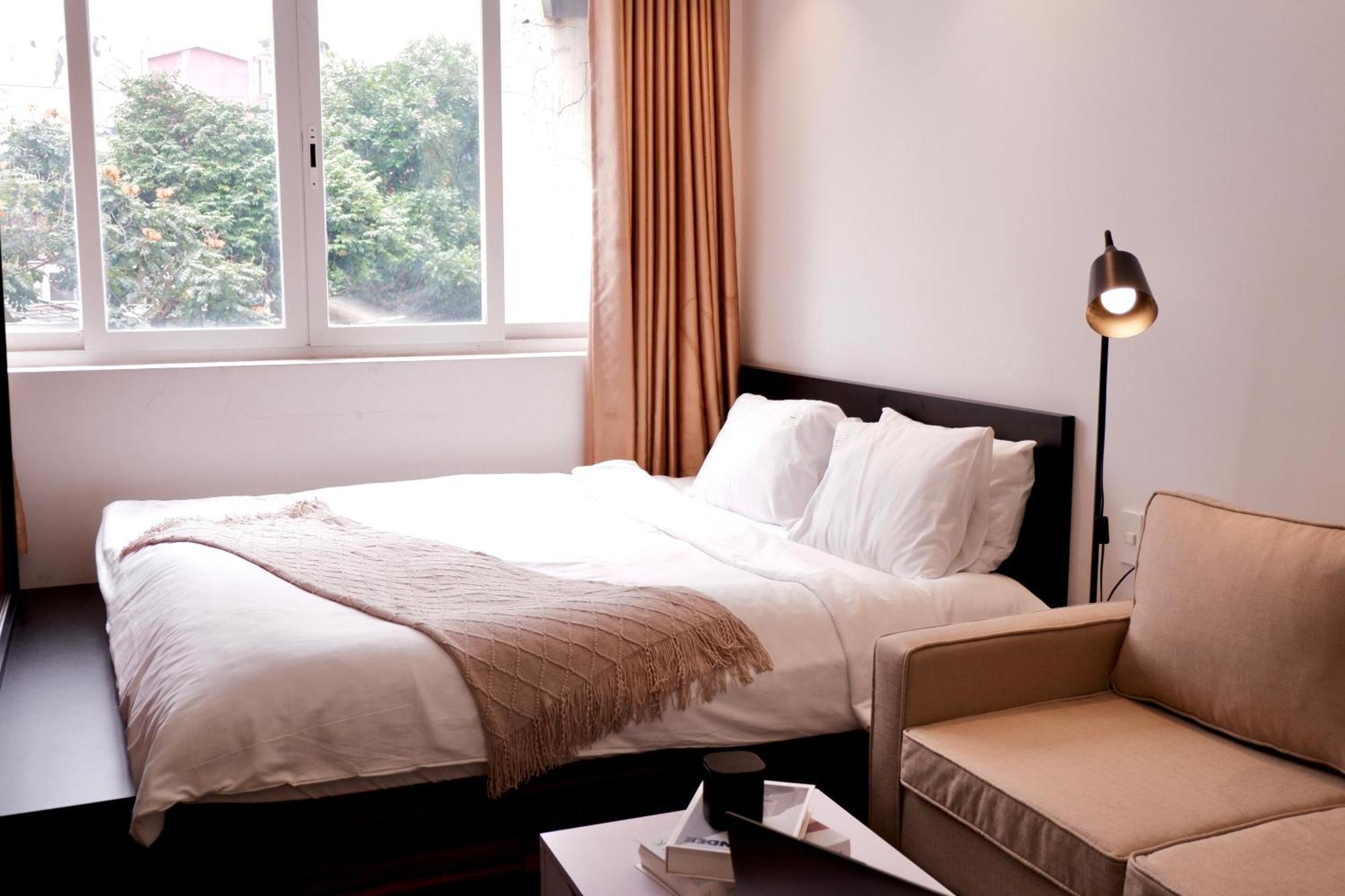Апартаменты Cozy Minimalist Near Bui Vien Walking Street, District 1 *