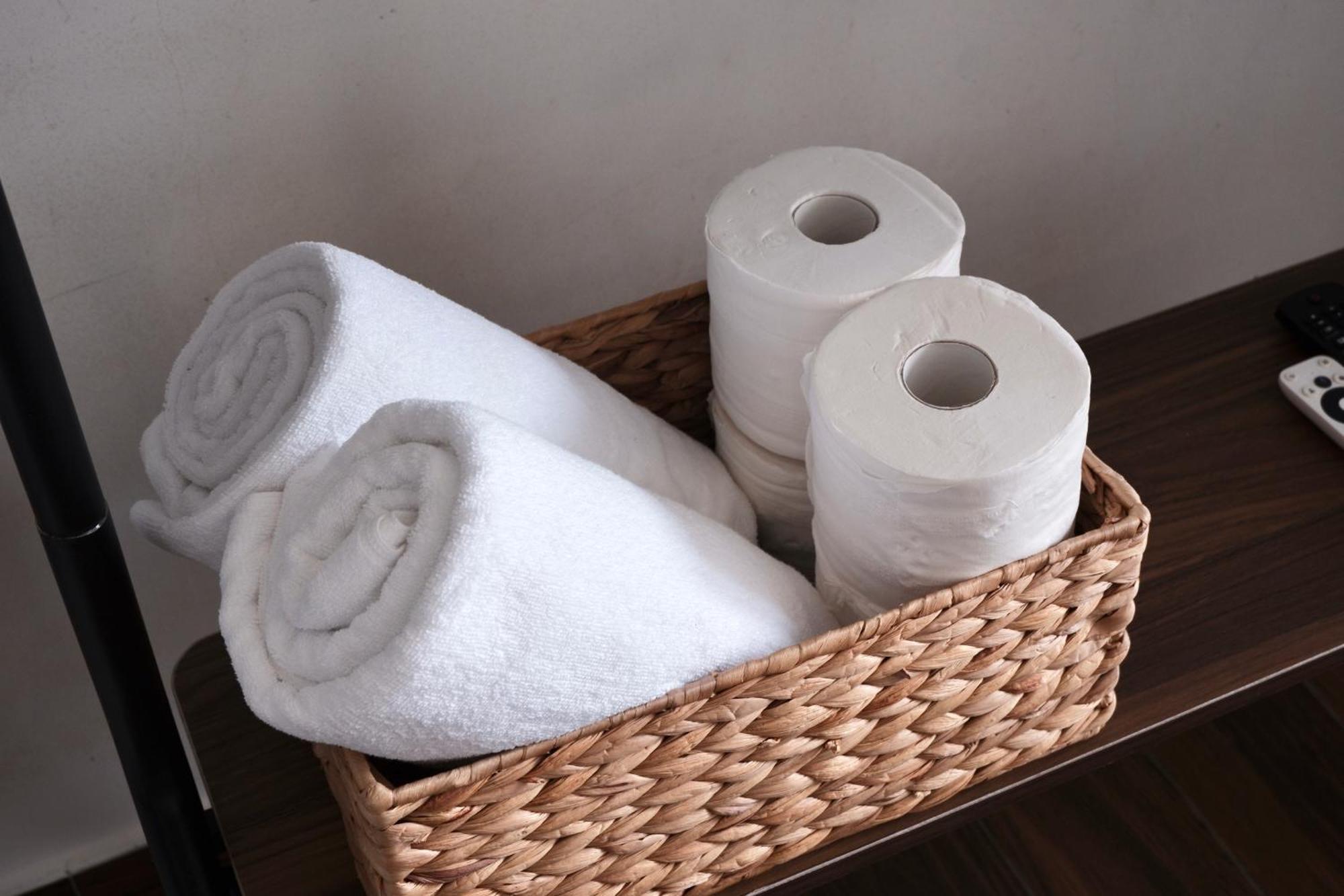 Cozy Minimalist Near Bui Vien Walking Street, District 1 Апартаменты
